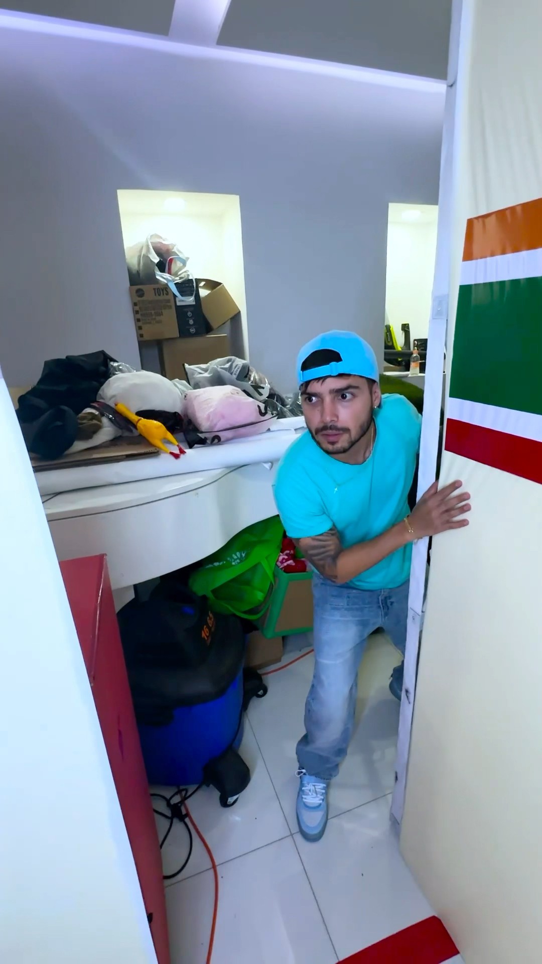Encontré un Niño Misterioso en mi Casa